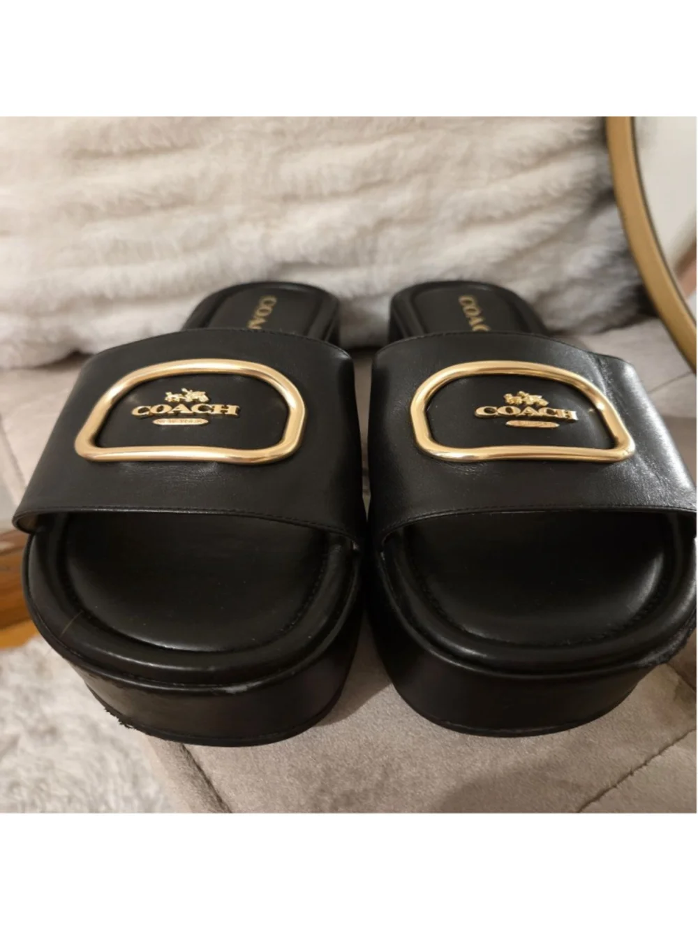 Women's Coach Eloise Black Gold Platform Slide Sandals Size 9